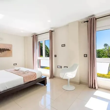 Villa Ohana Luxury With Heated Pool Malaga